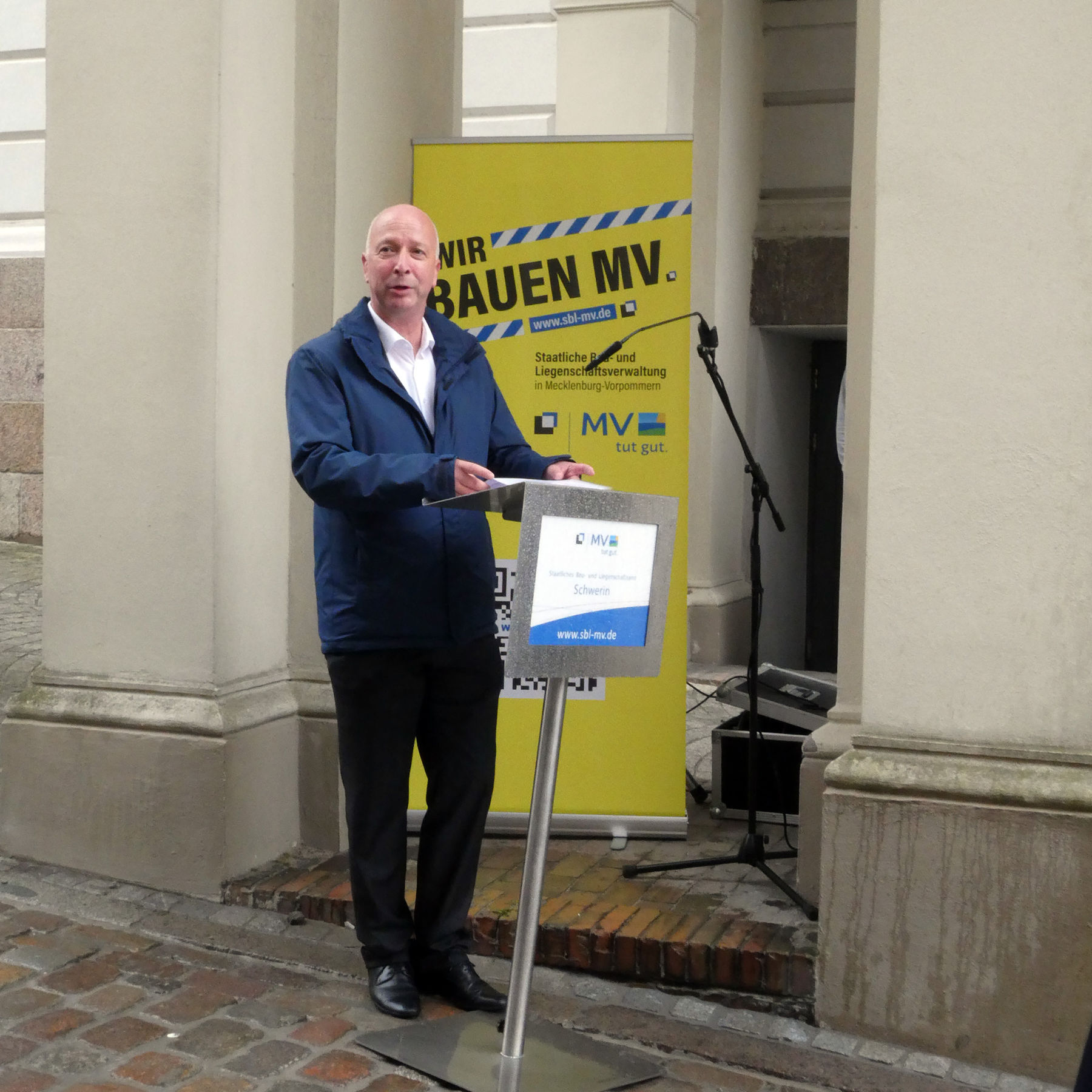 Bauamtsleiter Dr. Andreas Werner beim Grußwort © 2024 SBL Schwerin