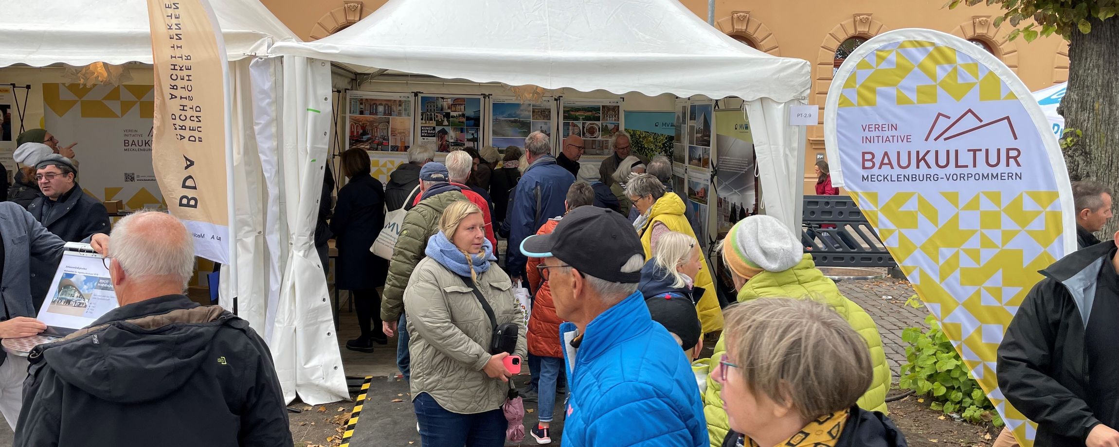 Baukultur! SBL-MV beim Bürgerfest in Schwerin ©2024 Stefan Wenzl (SBL-MV / Finanzministerium MV)