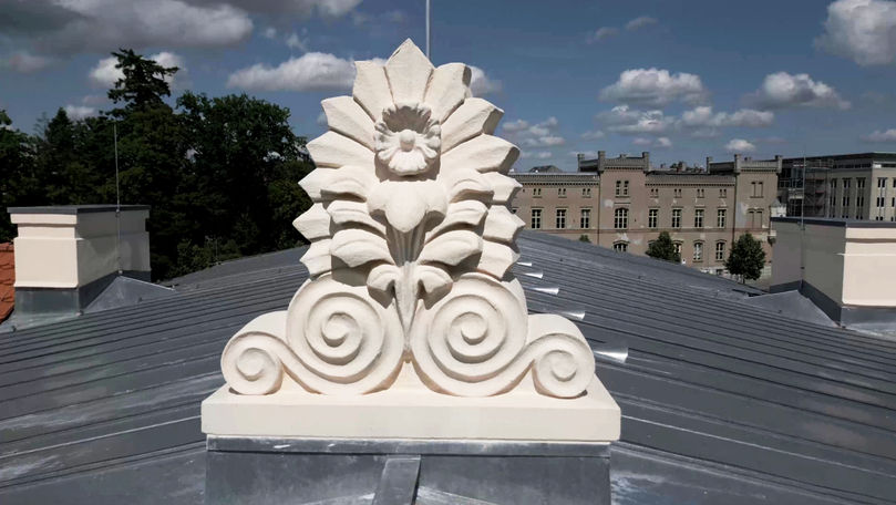 Akroterie mit Palmette auf dem Dach © 2024 Christian Hoffmann (sbl-mv / FM)