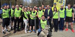das Team des SBL Neubrandenburg vor dem Start des 3. Office Charity Run © 2025 SBL Neubrandenburg