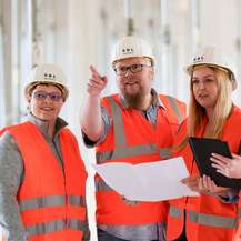 4er Team Hochbau Baustelle.jpg © Holger Martens
