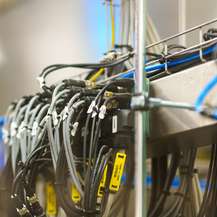 Elektrotechnik_Bildausschnitt Kabel.jpg © Holger Martens