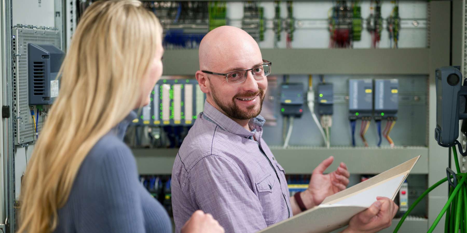 Elektrotechnik; Karriere in der Bauverwaltung MV; Elektrotechniker © Holger Martens
