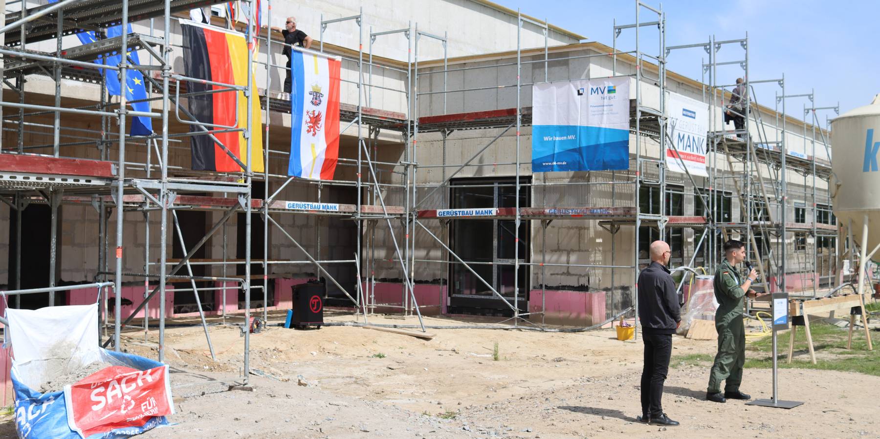 Grußwort des künftigen Nutzers. © 2025 Christian Hoffmann (SBL-MV / Finanzministerium MV)