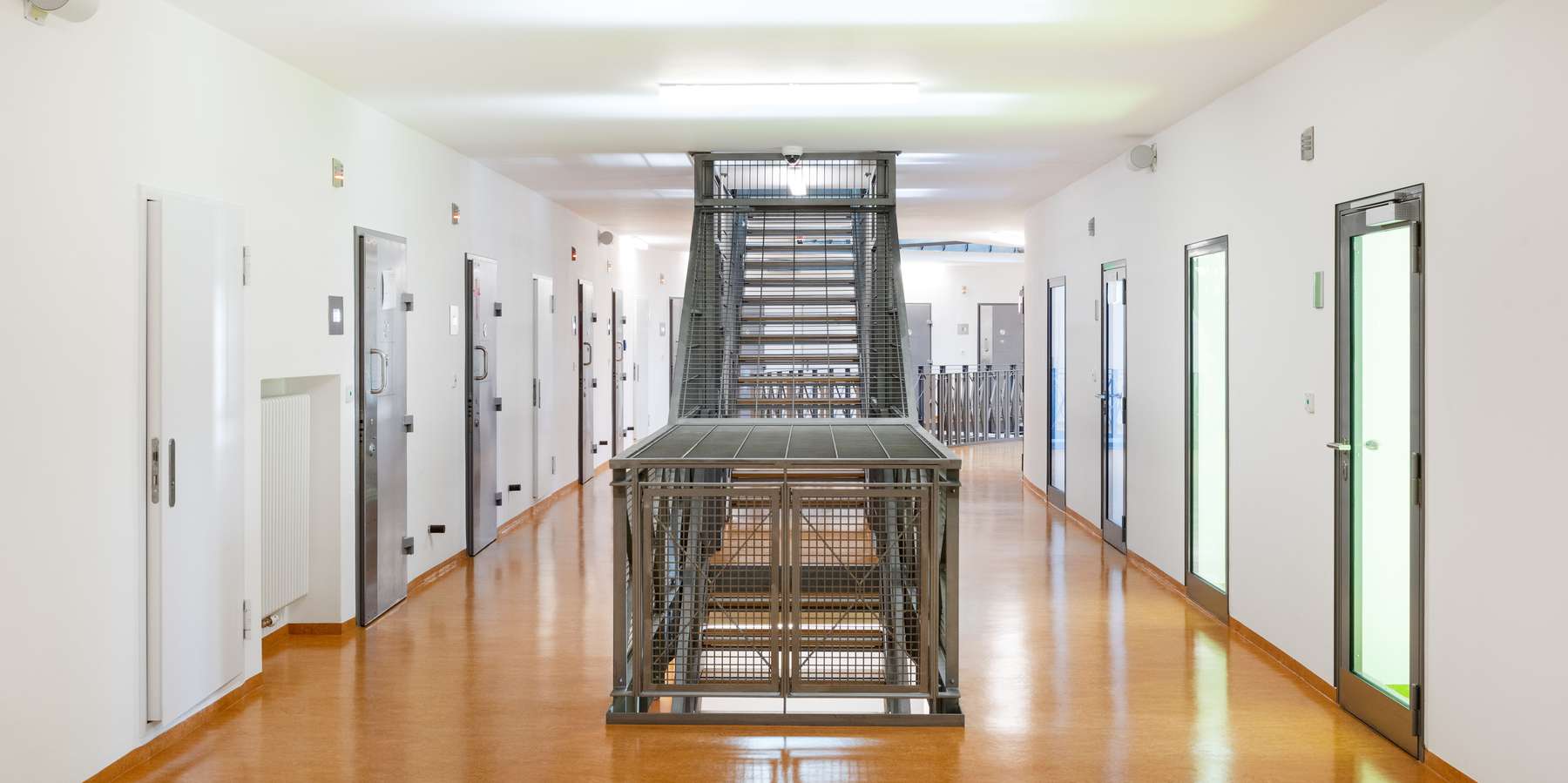 innere Verbindungstreppe im 1. Obergeschoss  © 2025 Christoph Meyer/Paperheroes