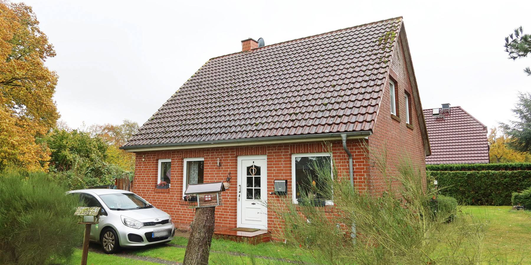 Blick auf das Einfamilienhaus aus nördlicher Richtung © 2025 SBL-MV