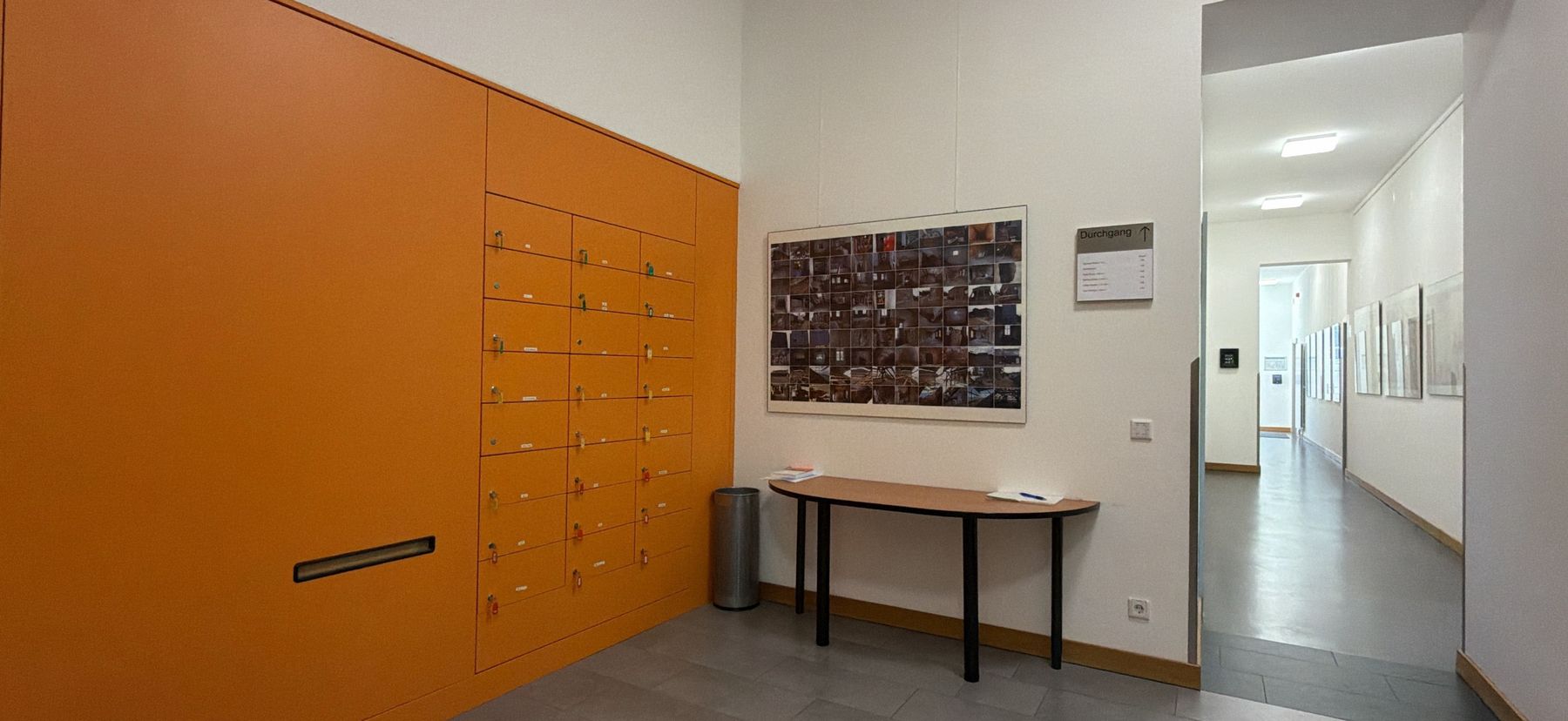 Modern! Schließfächer im Erdgeschoss © 2026 Christian Hoffmann (SBL-MV / Finanzministerium MV)