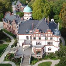 Schloss Wiligrad aus der Luft © 2026 SBL Schwerin