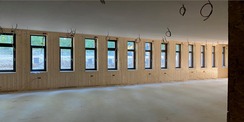 Blick in den zukünftigen Freihandbereich im Untergeschoss des Neubaus - Bautenstand Oktober 2025 © 2025 SBL Greifswald