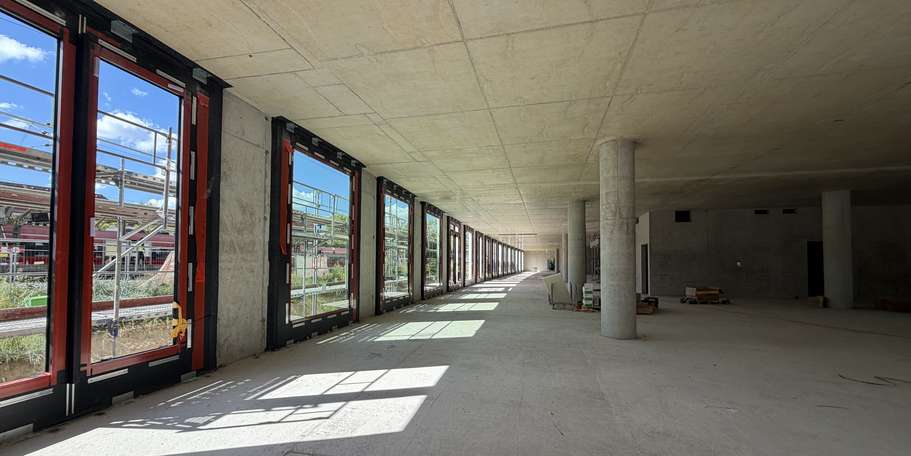 Fachzone in der Bibliothek © 2026 SBL Rostock
