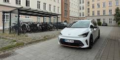 In guten Händen bei der Leitung des Fahrdienstes der SBL-MV am Standort in Rostock, im Behördenzentrum Am Steintor. © 2026 Christian Hoffmann (SBL-MV / Ministerium für Finanzen und Digitalisierung MV)